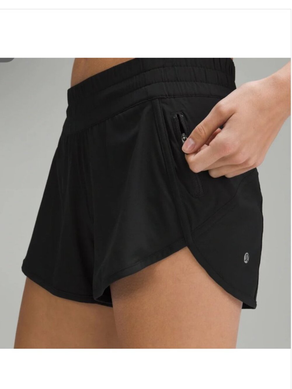 Lululemon Tracker Low-Rise Lined Short 4" Sz 6